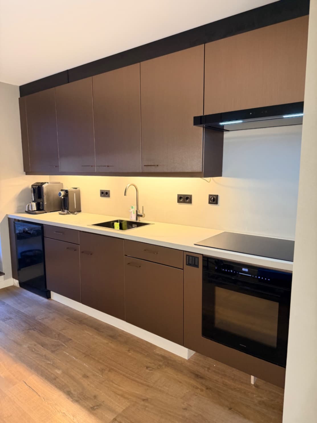 Na – NE48 Dark Brushed Gold