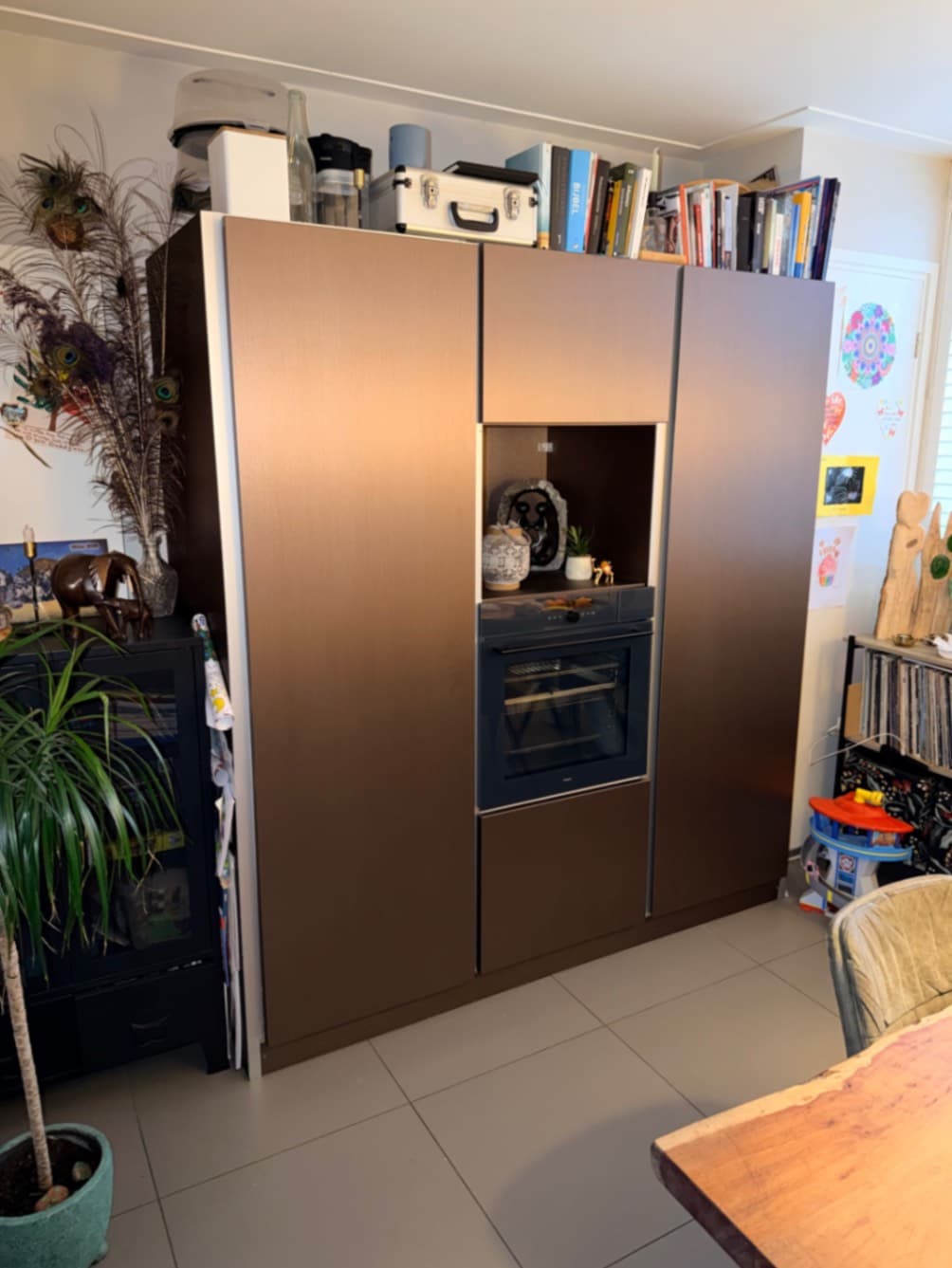 Na – NE48 Dark Brushed Gold